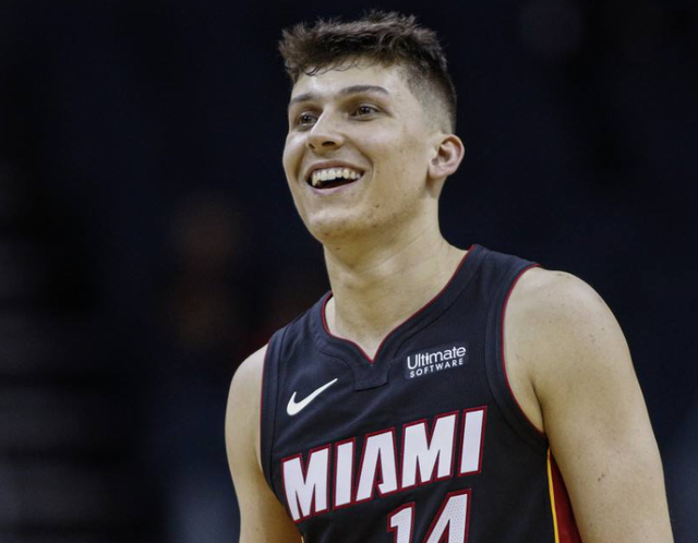 方式对足球 方式对足球